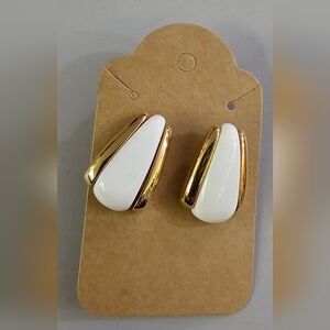 Elegant Gold and White Earrings